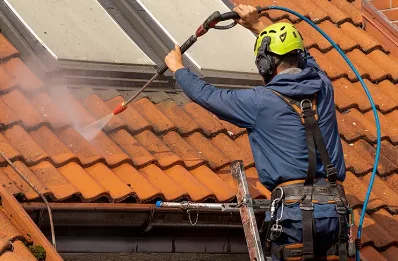 Démoussage et hydrofuge de toiture à Jouaignes